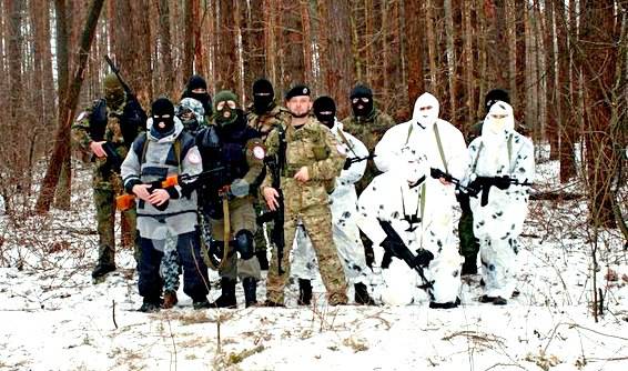 Харьковские партизаны атаковали блокпост под Изюмом, уничтожен БТР
