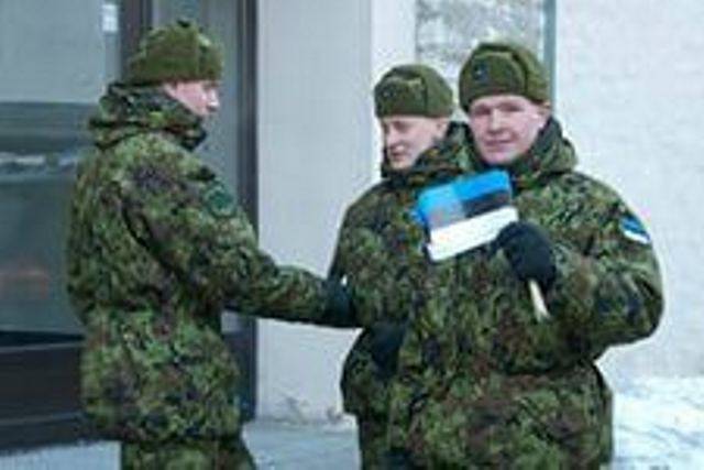 Военнослужащим Эстонии рекомендуют не посещать Беларусь и РФ
