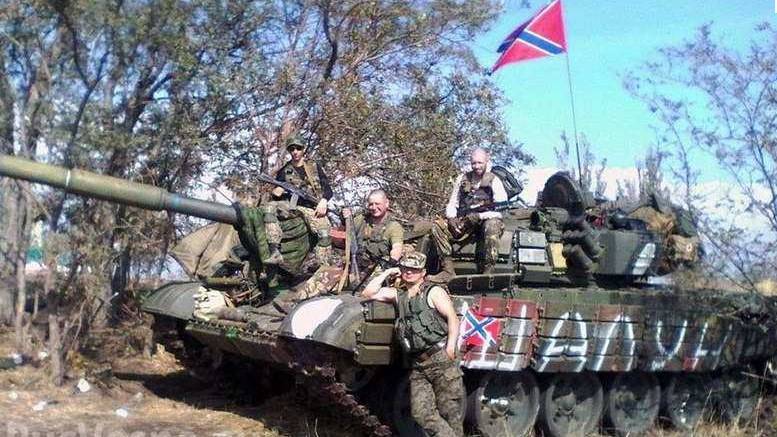 Ополченцы взяли под контроль трассу для снабжения силовиков в Дебальцево