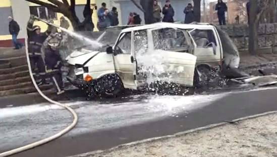 В Харькове подорвали автомобиль командира батальона «Слобожанщина»