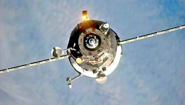 ТГК «Прогресс-М-27М» неконтролируемо теряет высоту