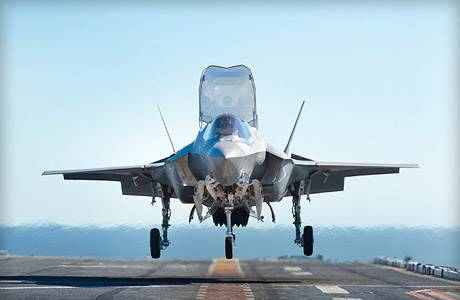 Стелс-истребитель F-35A Lightning II