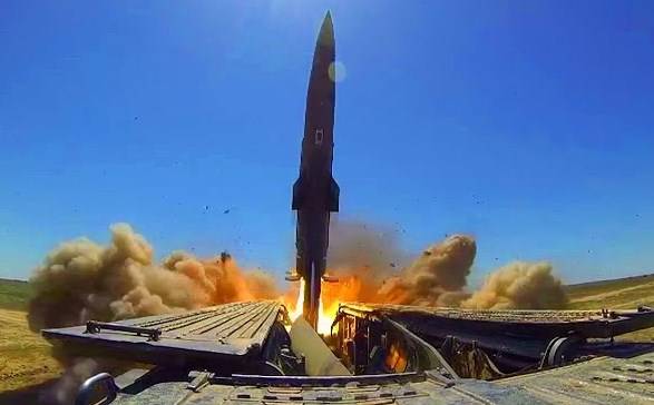 Боевые стрельбы «Смерч» и «Точка-У»