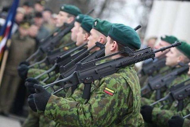 Два способа увеличить военный бюджет: быть послушным или хитрым