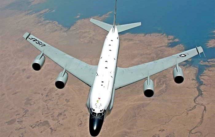 ВВС РФ перехватили над Черным морем американский самолет-разведчик