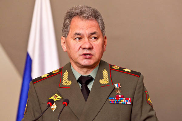 Шойгу: Россия продолжает масштабное военное строительство в Арктике