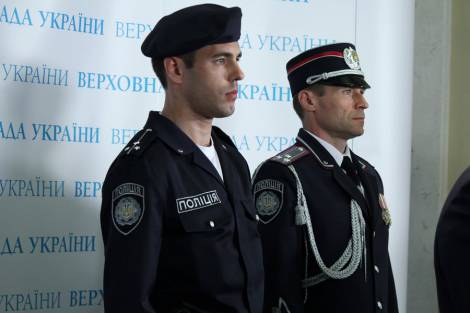Хорунжие вместо лейтенантов и другие новости украинской моды
