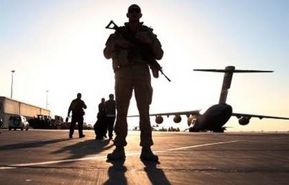 Британия пошлет военных инструкторов для обучения украинских солдат