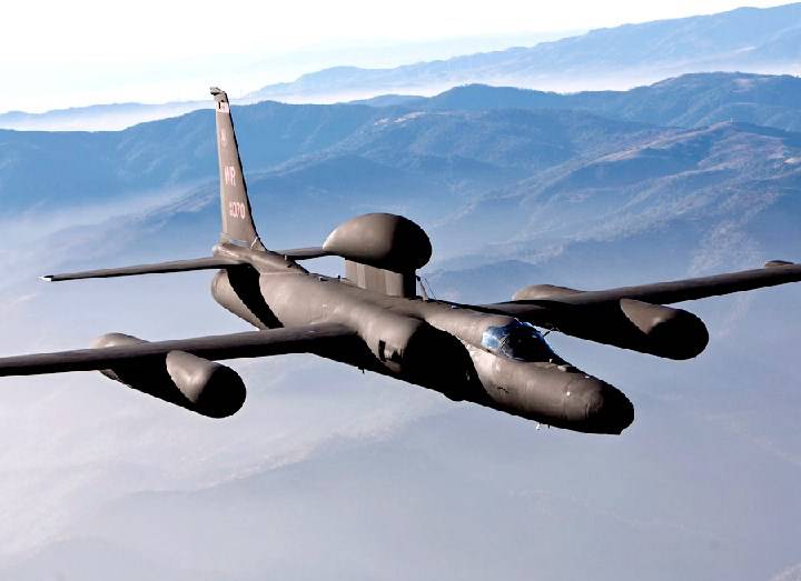 Разведывательный самолет U-2 вылетел с британской базы в направлении Сирии