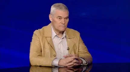 Константин Сивков: США не «сдают» позиции — они перенацеливают средства на самовооружение