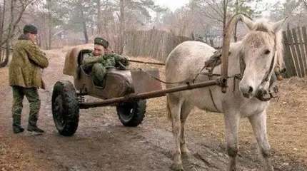 Бомжоруженные силы Украины готовятся к земле
