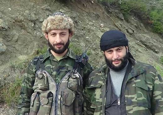 Боевик, расстрелявший российского летчика, раздает интервью