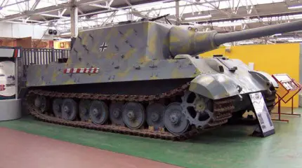 Бронеэкзотика: суперсамоходка для Гитлера