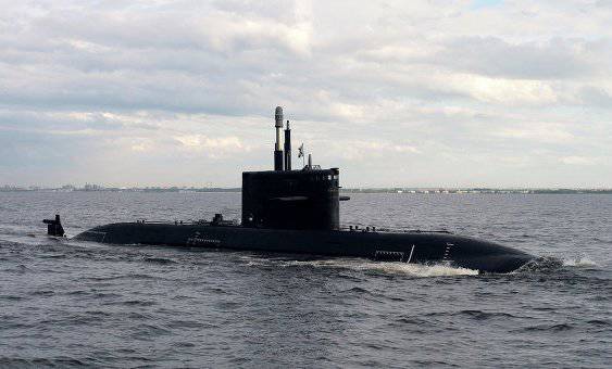 Шумность подлодок типа "Лада" в 10 раз ниже, чем у "Варшавянки"