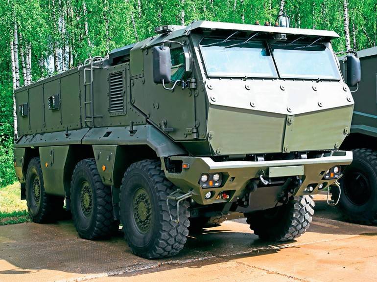 КАМАЗ-63968 «Тайфун-К»: по полигону с климат-контролем