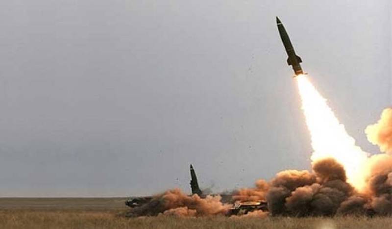 Йеменские повстанцы нанесли ракетный удар по войскам коалиции