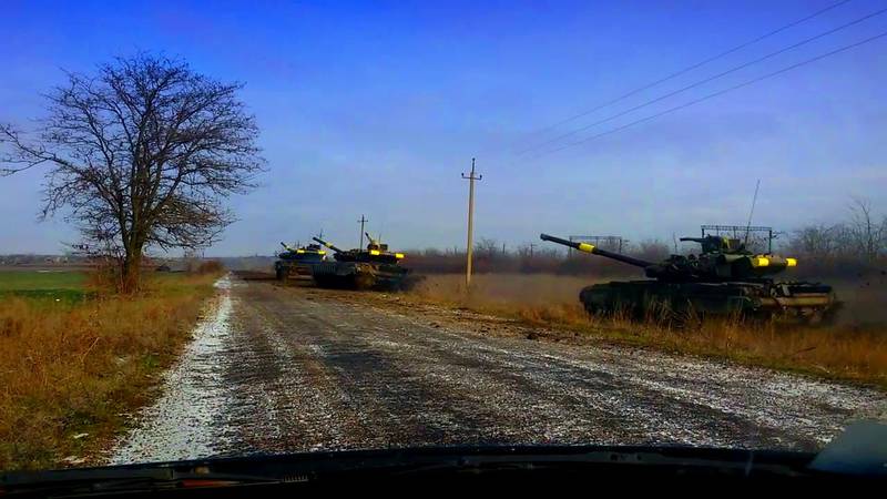 Украина продолжает стягивать войска в Херсонскую область
