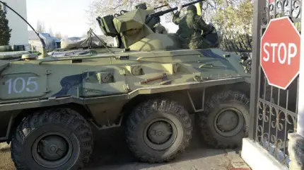 Кто развалил украинскую армию в Крыму?