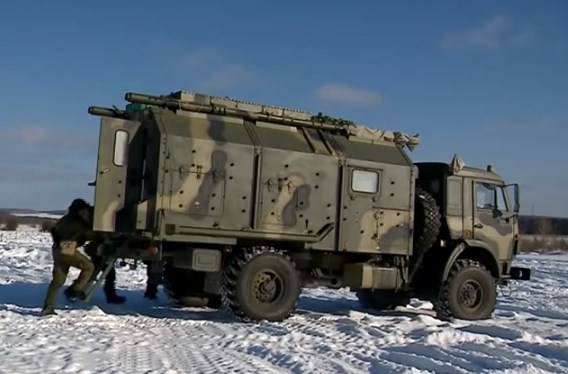 Кадры внезапной проверки боеготовности в ЮВО
