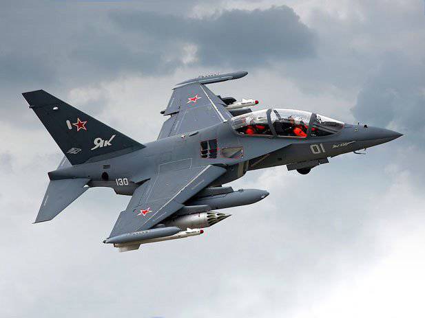 Пуск ракет с Як-130