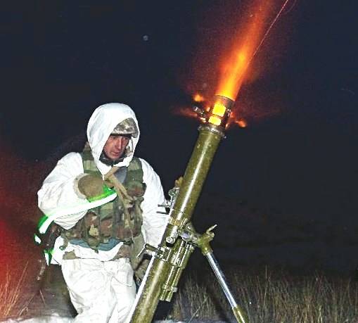 Морпехи обстреляли сопки вулкана Вилючинский