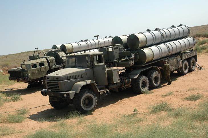 Бандерлоги гонят С-300 на Крым. Российские авиалинии под угрозой