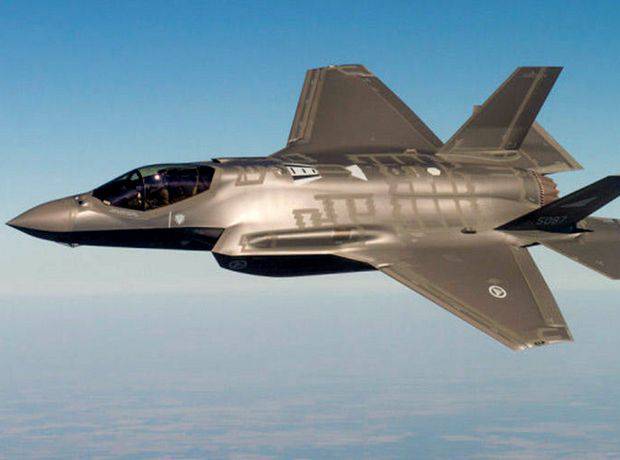 F-35 подвел подголовник