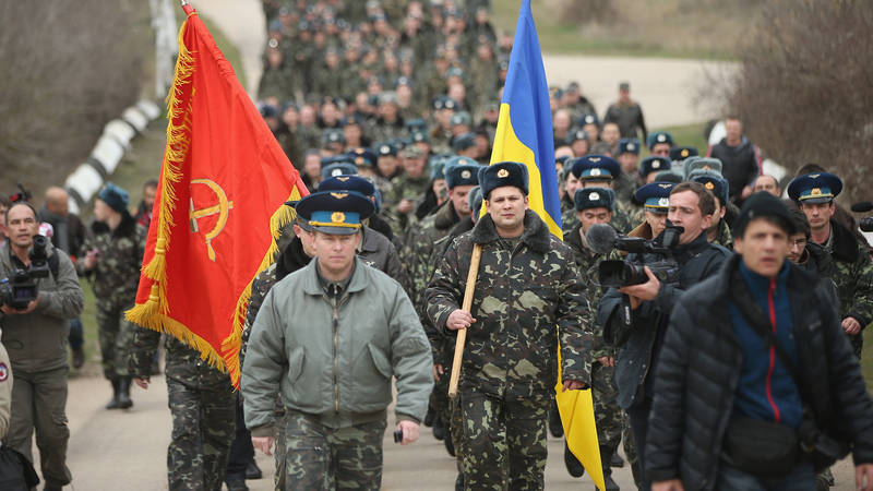 Возьмет ли человек с ружьем власть в Киеве?