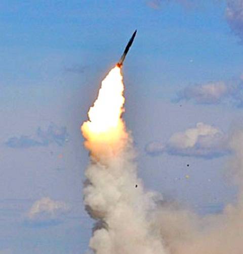 Расчет С-300 крейсера «Москва» уничтожил крылатые ракеты противника