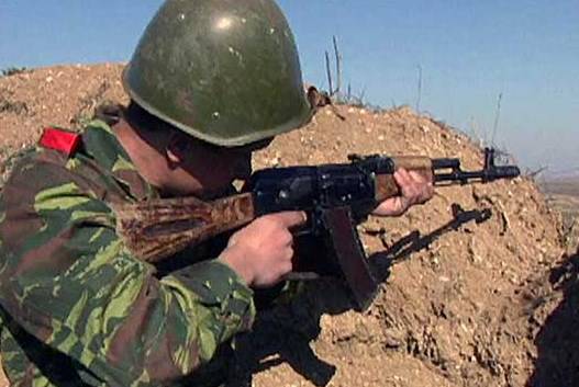 В обострении ситуации в Нагорном Карабахе Ереван и Баку обвиняют друг друга