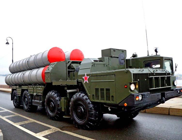 Иран заявил о первой поставке С-300