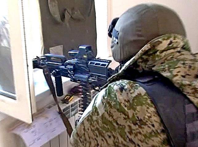 Эксклюзивные кадры: отработка ведения боя в городских условиях