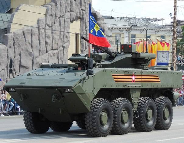 Водитель БМП К-17 "Бумеранг" получил лучший в мире прибор наблюдения