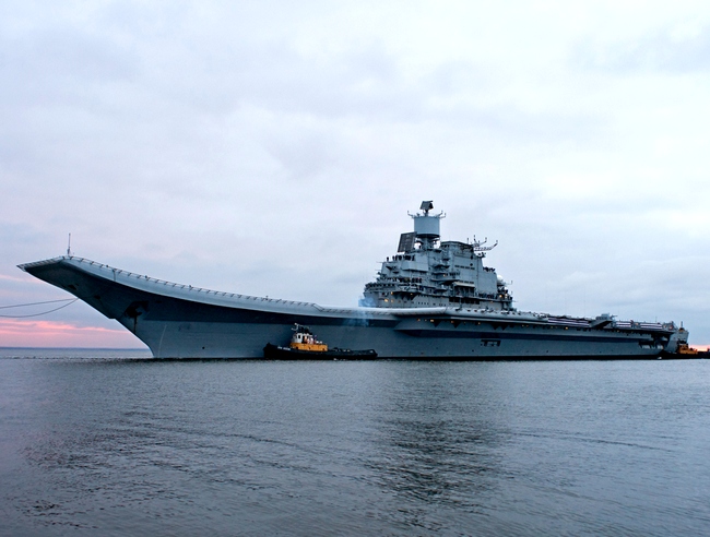 Какие авианосцы нужны России?