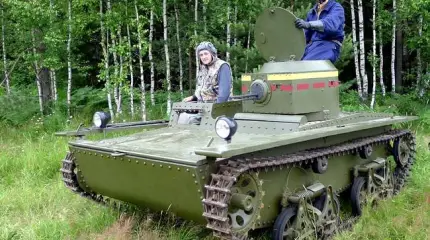Ожившие Т-38: поисковики завели танки, пролежавшие 70 лет на дне реки