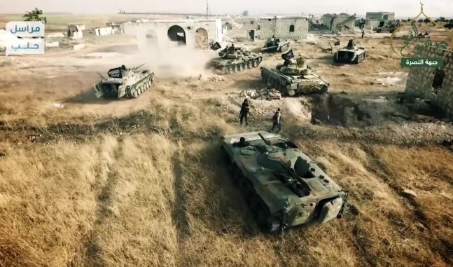 Дрон снял наступление боевиков южнее Алеппо