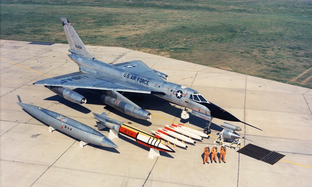 Американский B-58 «Хастлер» — ошибка времен холодной войны
