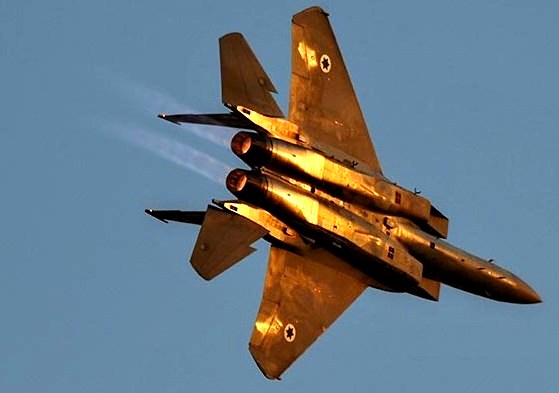 Израиль нанес авиаудары по сирийской армии в провинции Хомс