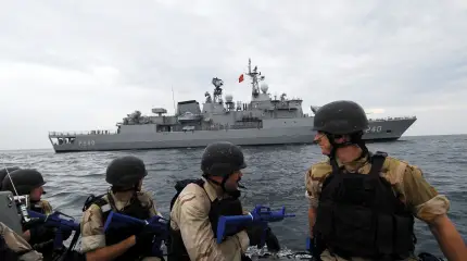Жест отчаяния или новая надежда? Мятежники захватили военный фрегат Явуз