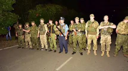 Грудью на амбразуры. Жители Донбасса восстали против ВСУ