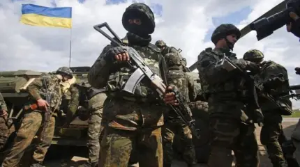Украина готовится к войне: оружие раздадут всем военнообязанным