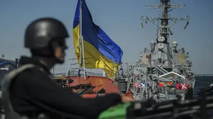 Смотри, Севастополь! И удавись от зависти!