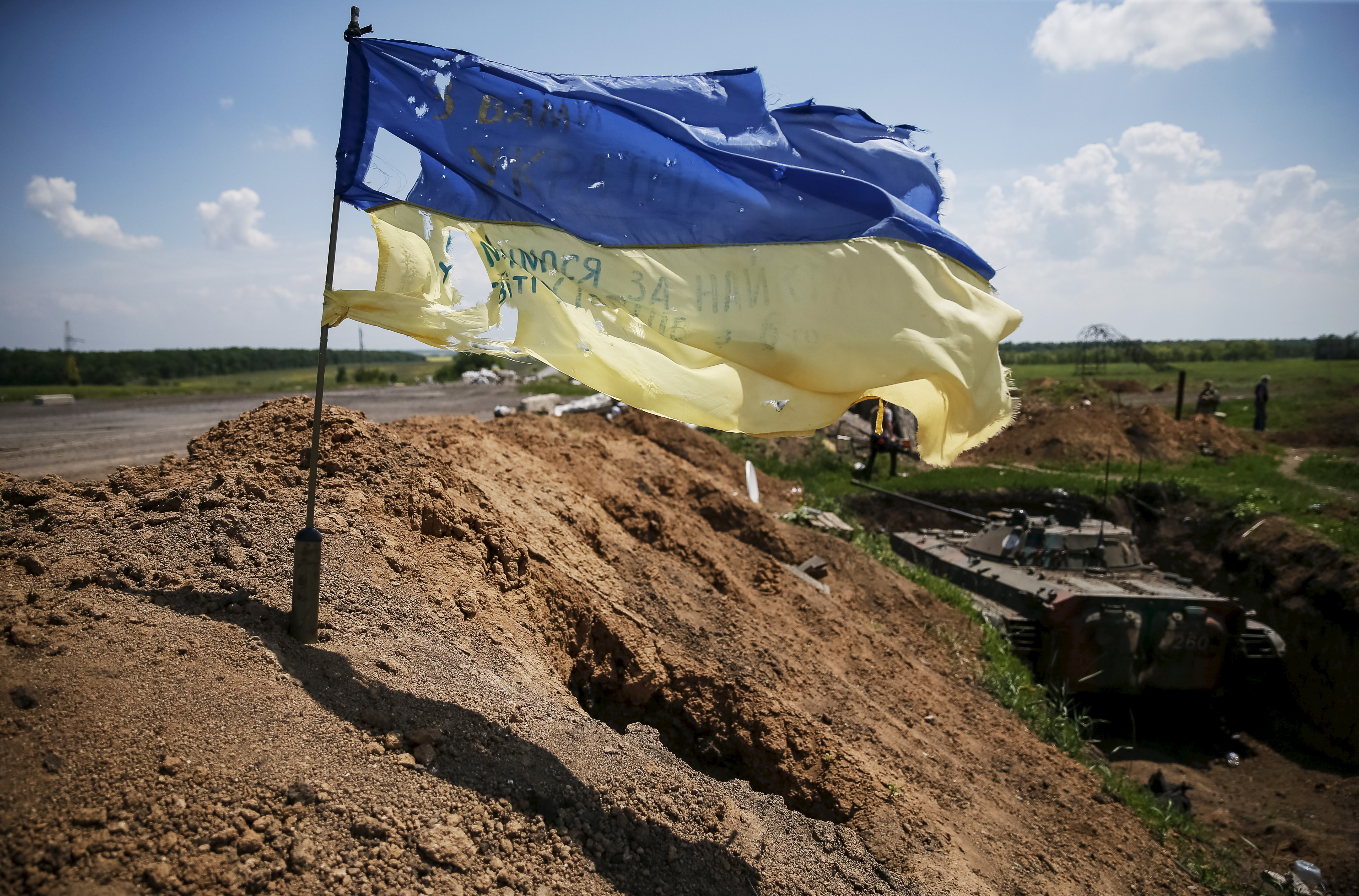 Зачем Петру Порошенко война?