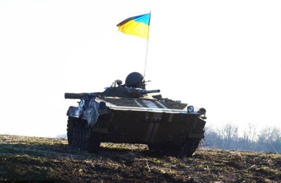 Жители Донецка забыли про мирные ночи