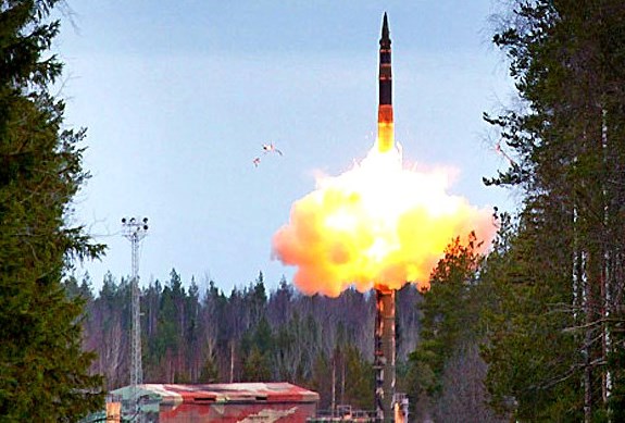 РВСН запустили «Тополь-М» с экспериментальной боевой частью