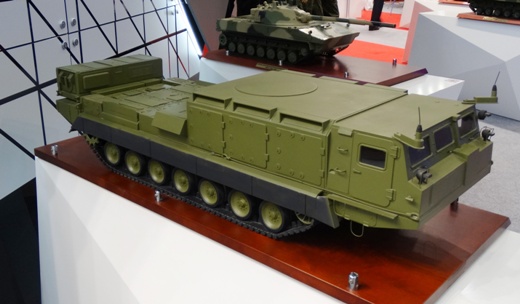 Сирийская командировка: с танковым шасси С-300В4 проедет везде