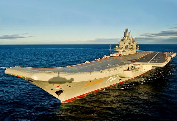 Минобороны: Авианосная группа ВМФ нанесет удар по боевикам в Алеппо