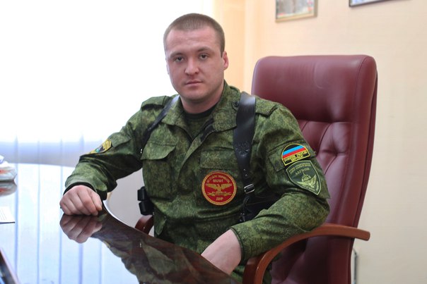Сергей Завдовеев: Как один очкарик военную колонну разбил