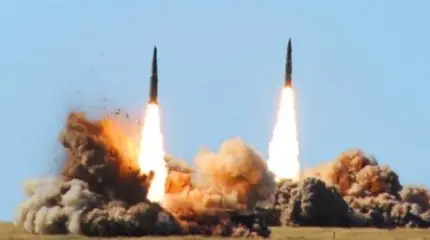 Удар «Искандера»: военные показали, как ракетный комплекс поражает цель