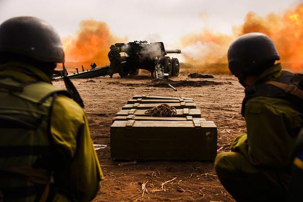 «Бои под Дебальцево? В Киеве надо спросить, зачем это им»